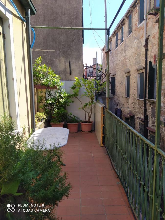 Sweet New * Venise